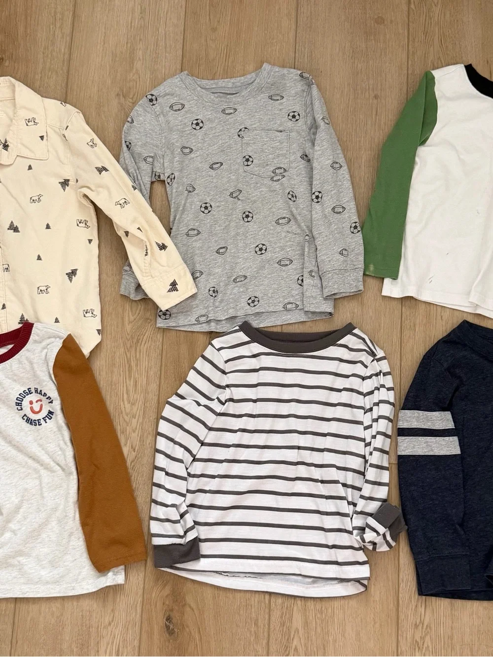 4T Boys Clothing Bundle Lot- Tops and bottoms